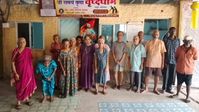 Food Distribution in Sai Samarth Old Age Home Project